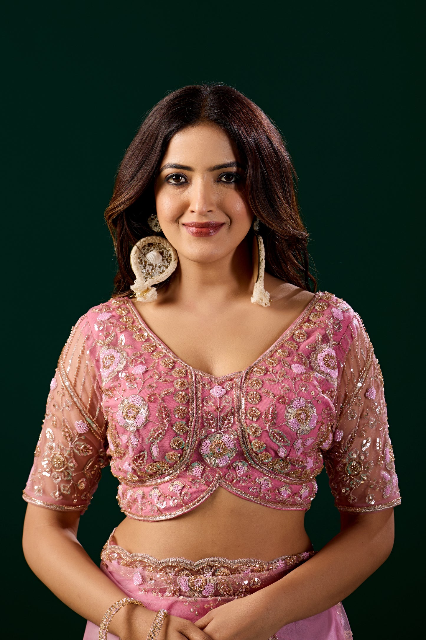 Styalish Net Heavy Cutdana Embroidered Pink Saree (Kiara)